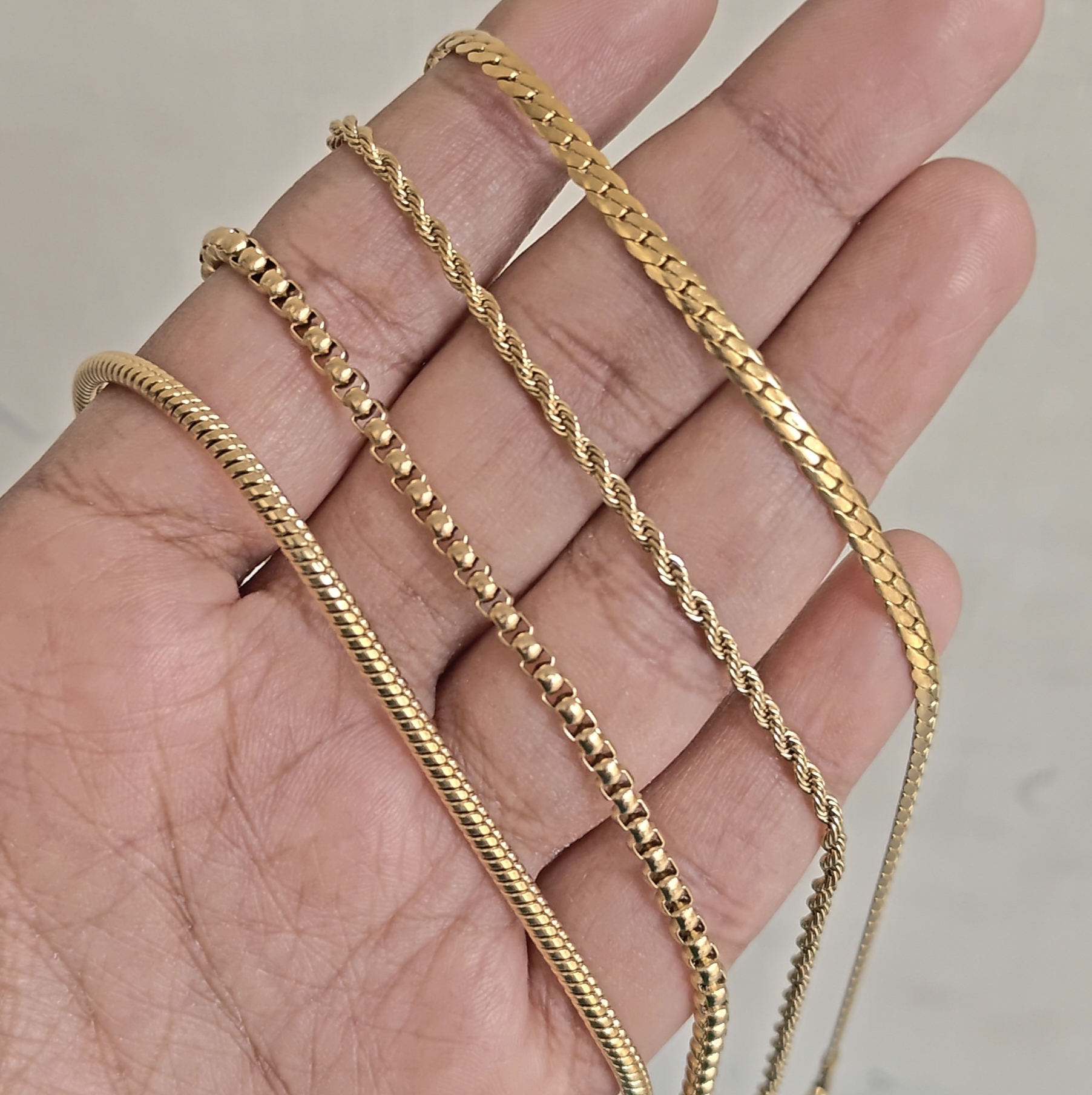 316 l Anti tarnish daily wear long chains (22 inches)