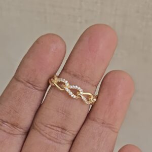 Adjustable Twisted Finger Ring